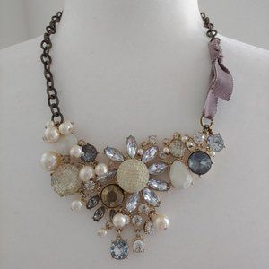 Anthropologie Statement / Bib Necklace - Neutral colors